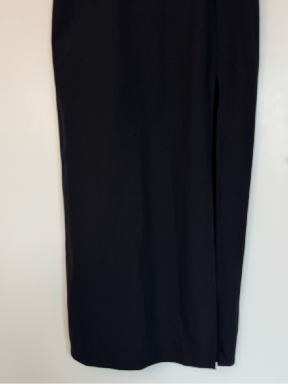 Small Black Midi Tube Dress with Slit Classic Minimalist Old Money Chic Zara - Picture 5 of 15